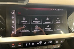 valkoinen Audi A3 2022 kuva 17.