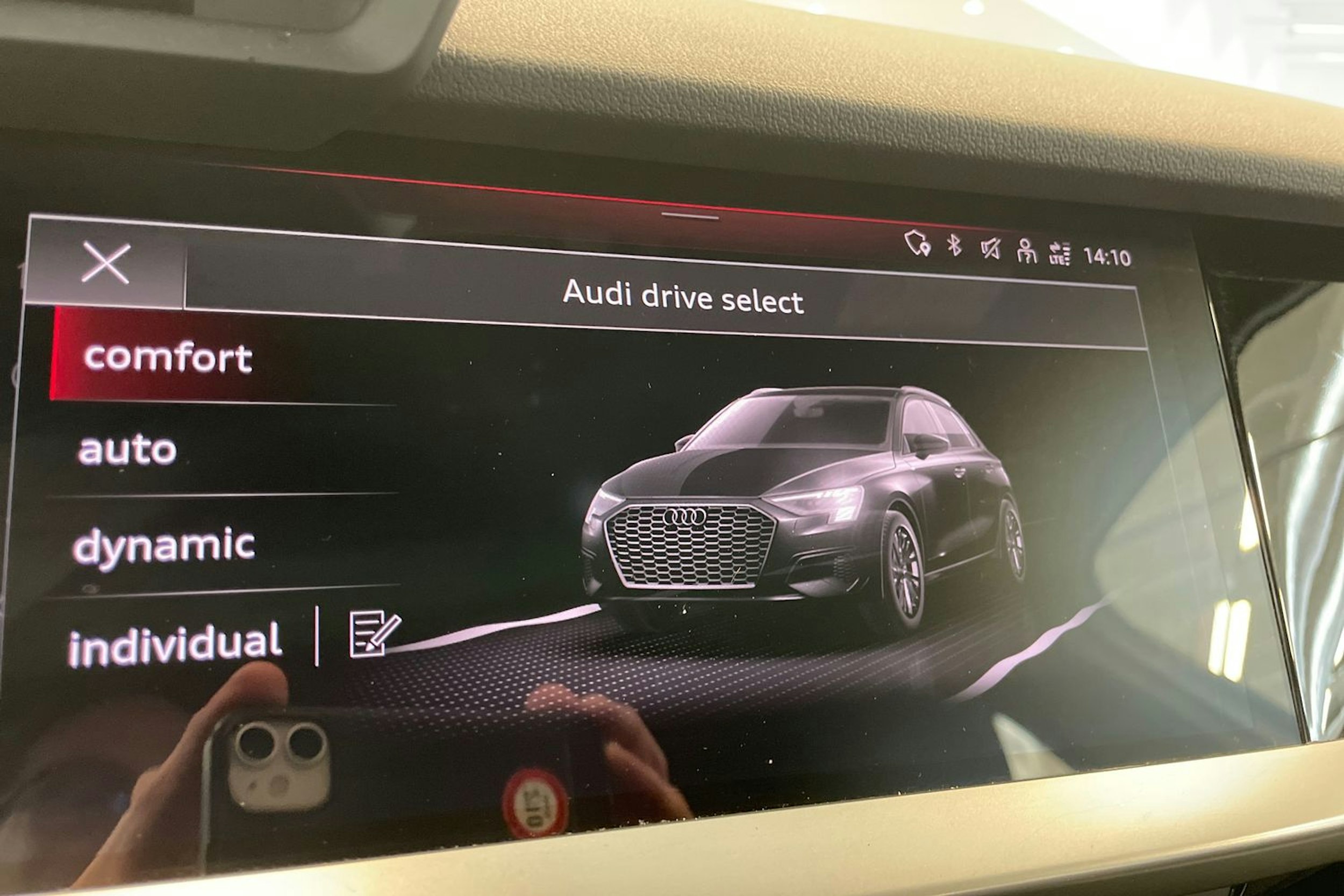 valkoinen Audi A3 2022 kuva 21.