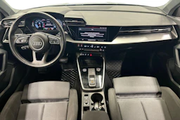 musta Audi A3 2022 kuva 7.