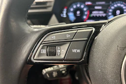 musta Audi A3 2022 kuva 16.