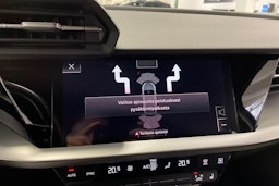 sininen Audi A3 2022 kuva 21.