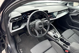 harmaa Audi A3 2022 kuva 3.