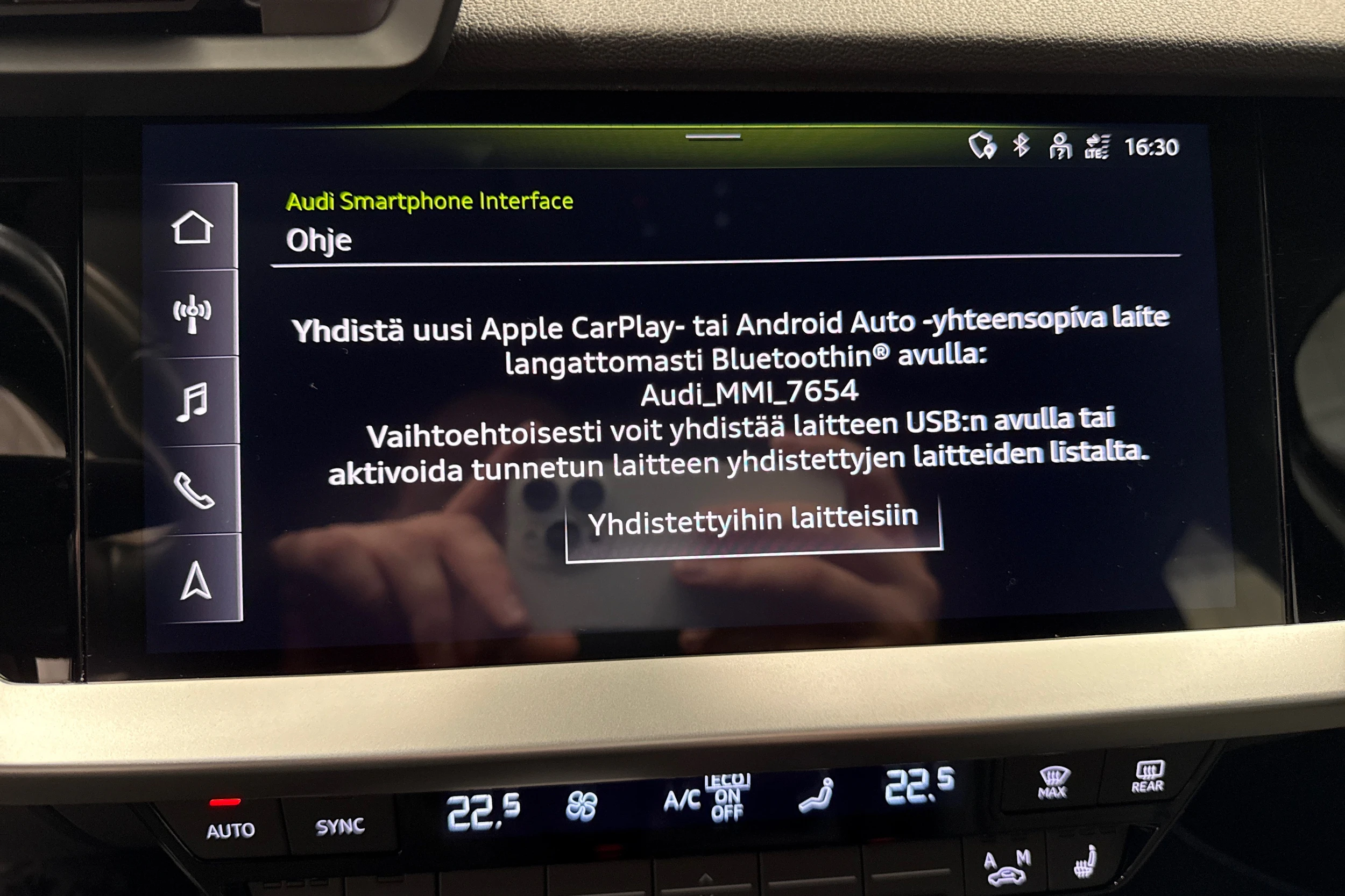 harmaa Audi A3 2022 kuva 14.