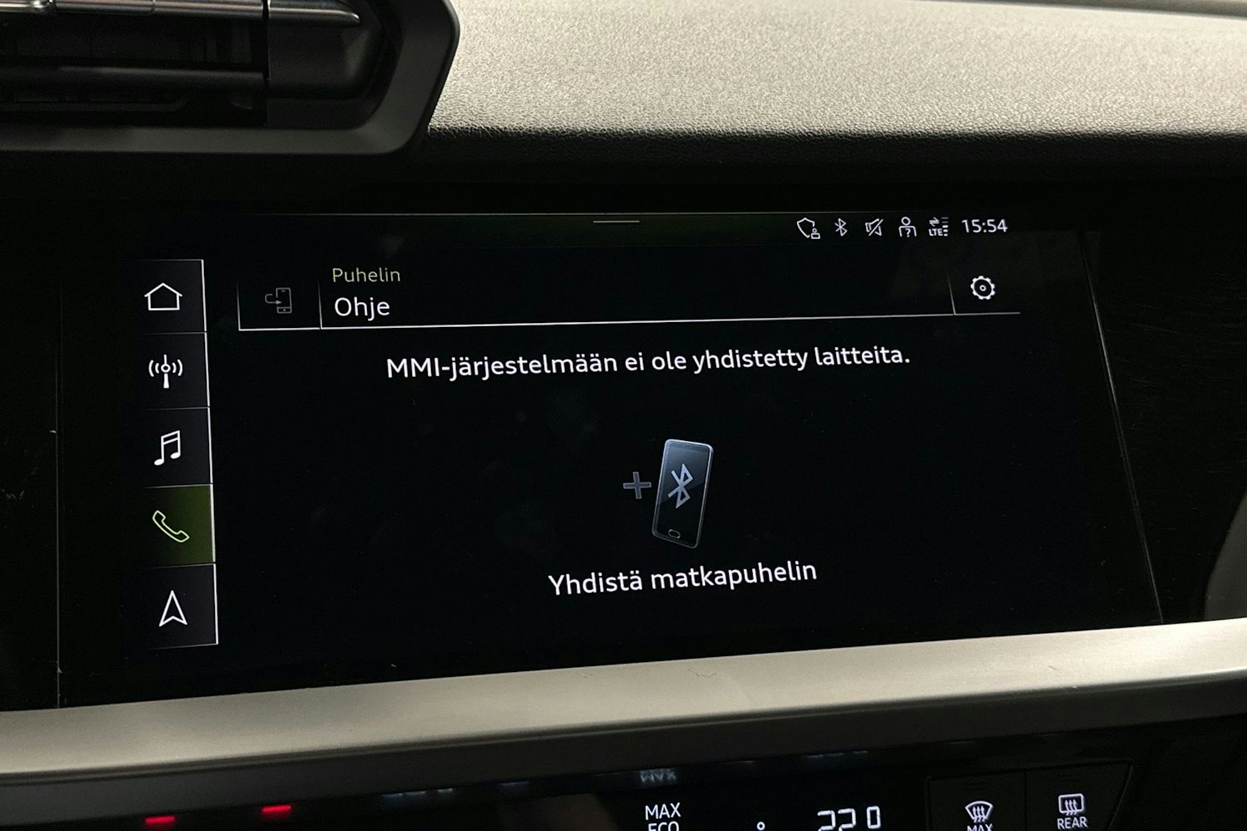 valkoinen Audi A3 2022 kuva 21.