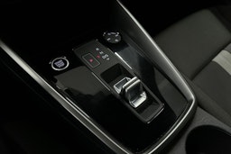 valkoinen Audi A3 2022 kuva 22.