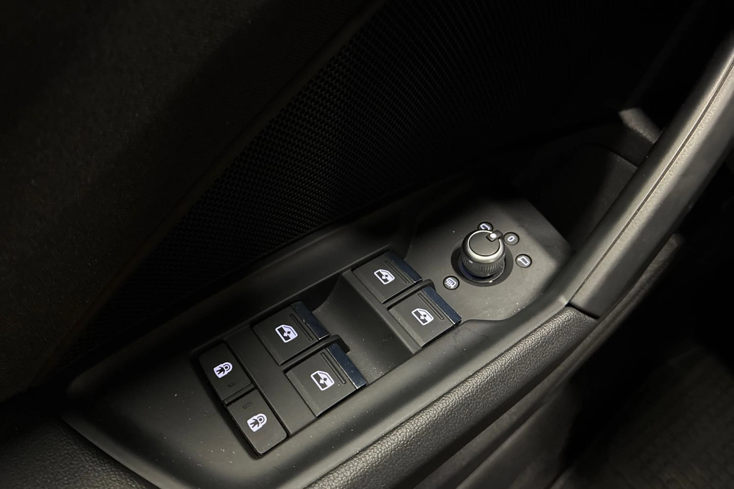 musta Audi A3 2022 kuva 18.