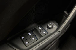 musta Audi A3 2022 kuva 18.