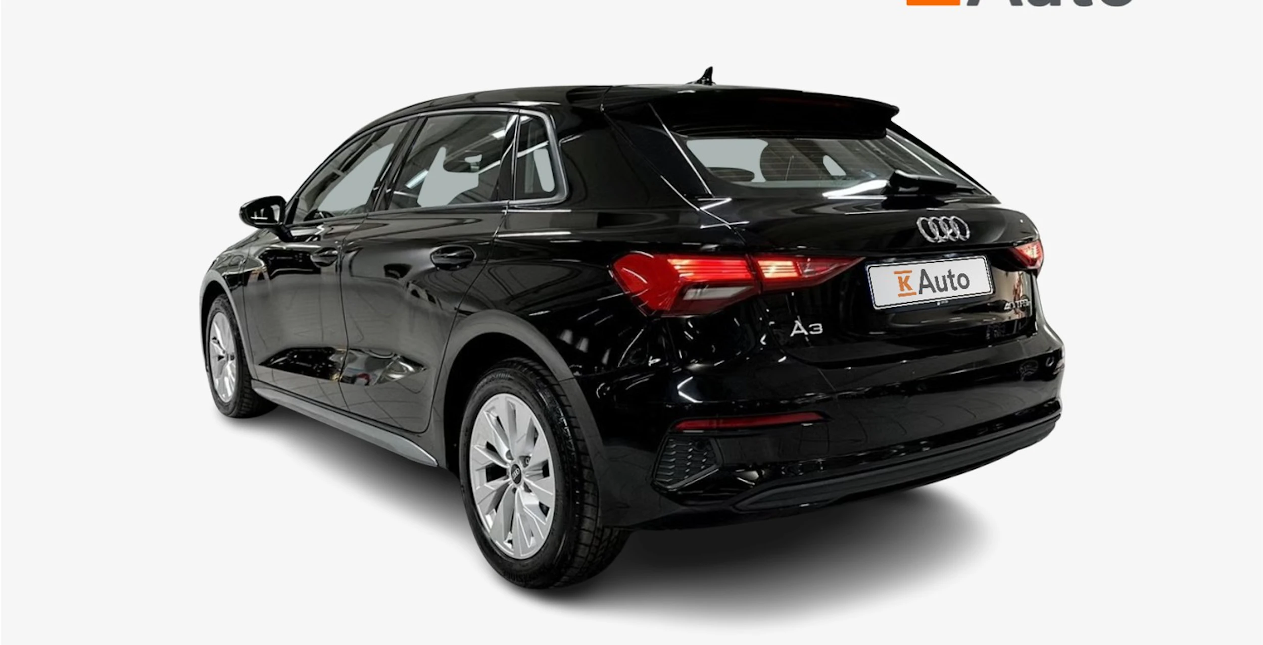 musta Audi A3 2023 kuva 2.