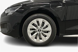 musta Audi A3 2023 kuva 9.