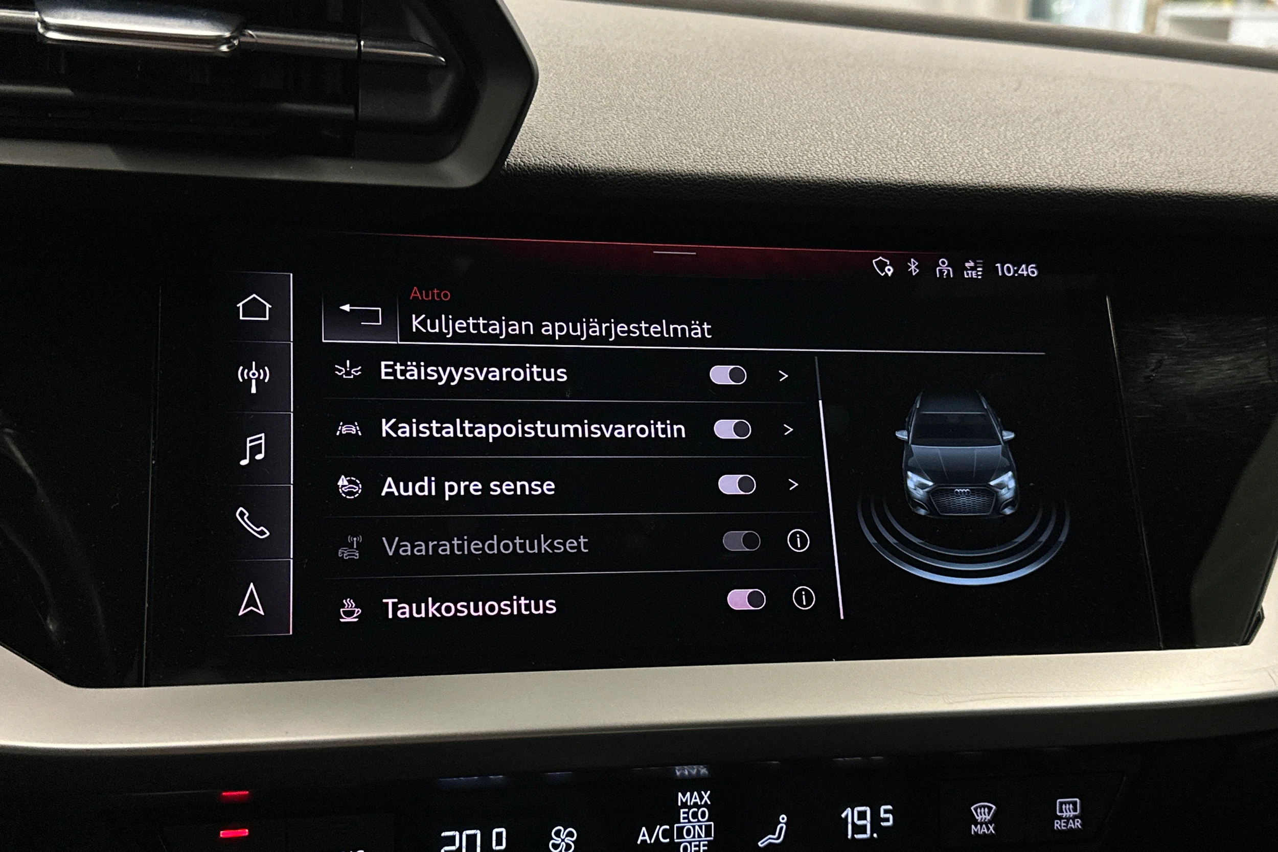 musta Audi A3 2023 kuva 21.