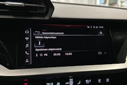 musta Audi A3 2023 kuva 23.
