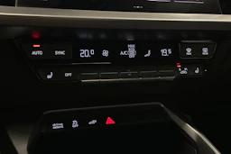 musta Audi A3 2023 kuva 25.