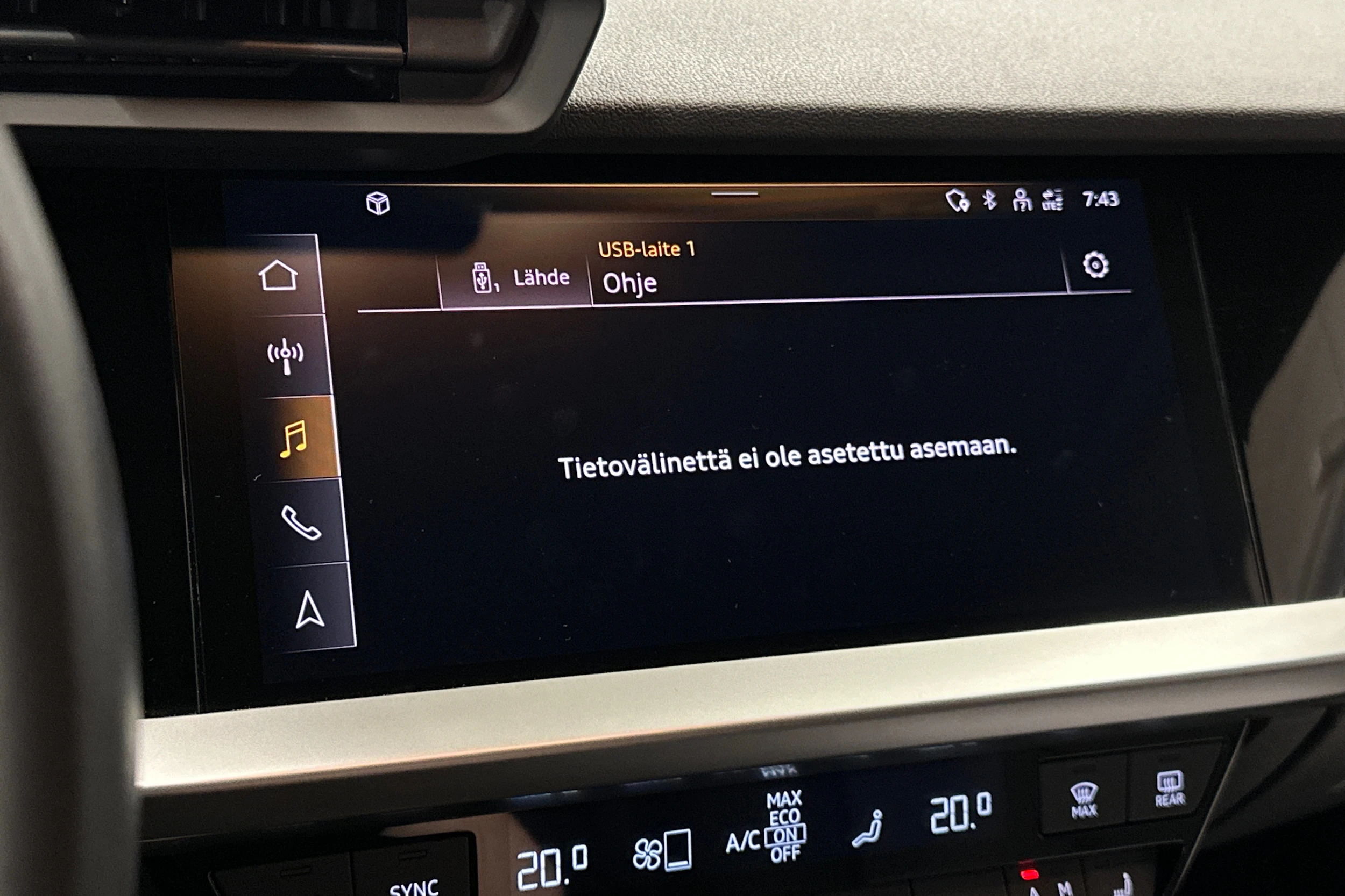 valkoinen Audi A3 2023 kuva 23.
