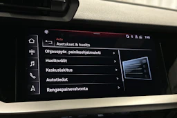 valkoinen Audi A3 2023 kuva 30.