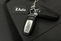 valkoinen Audi A3 2023 kuva 34.