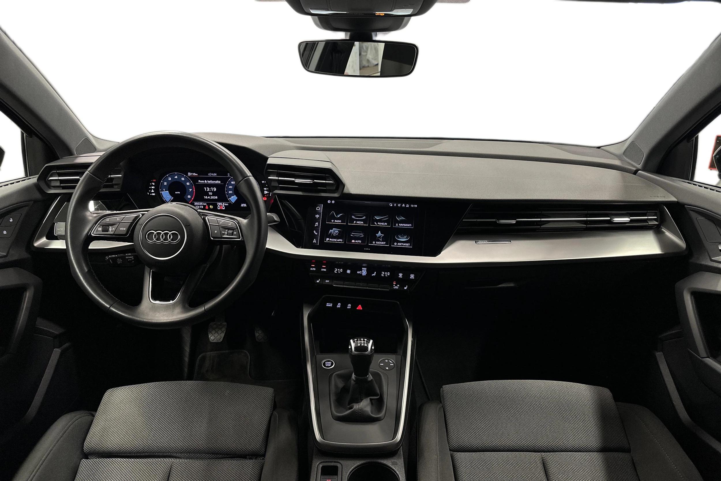 musta Audi A3 2023 kuva 9.