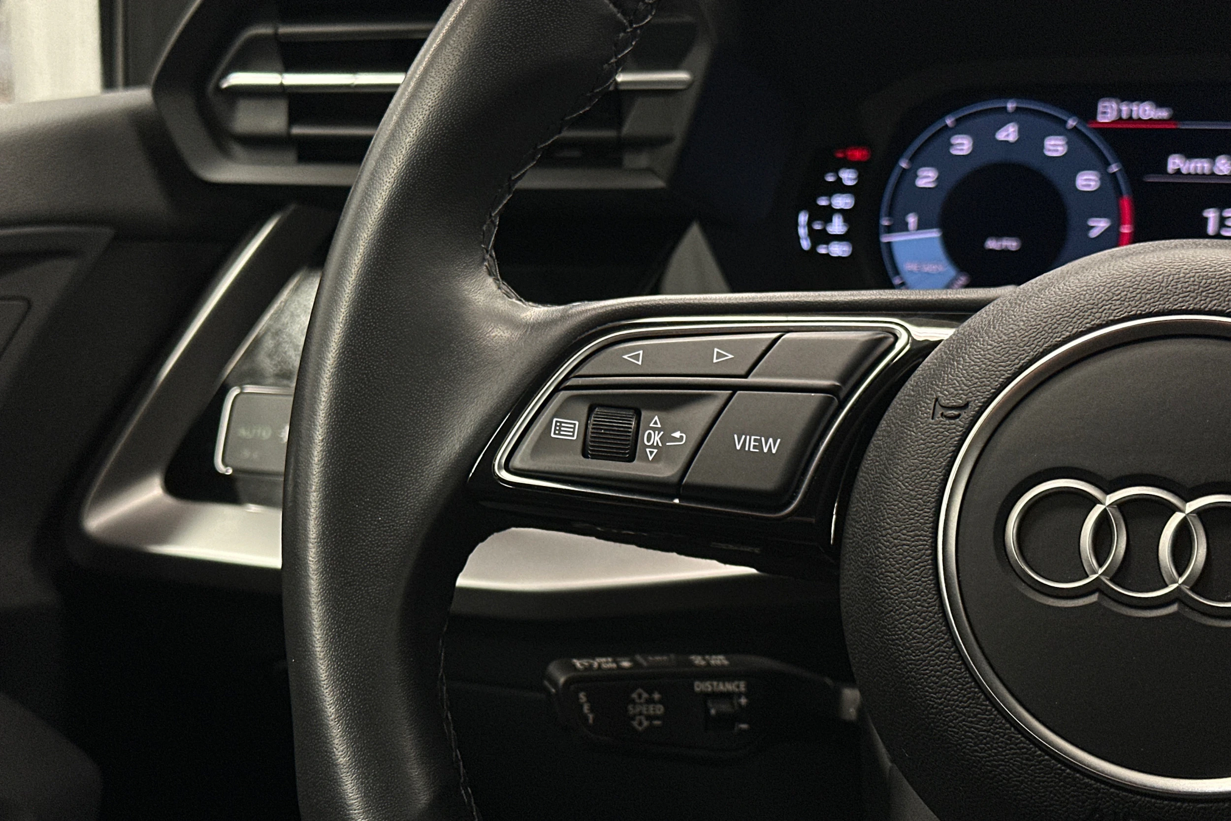 musta Audi A3 2023 kuva 18.