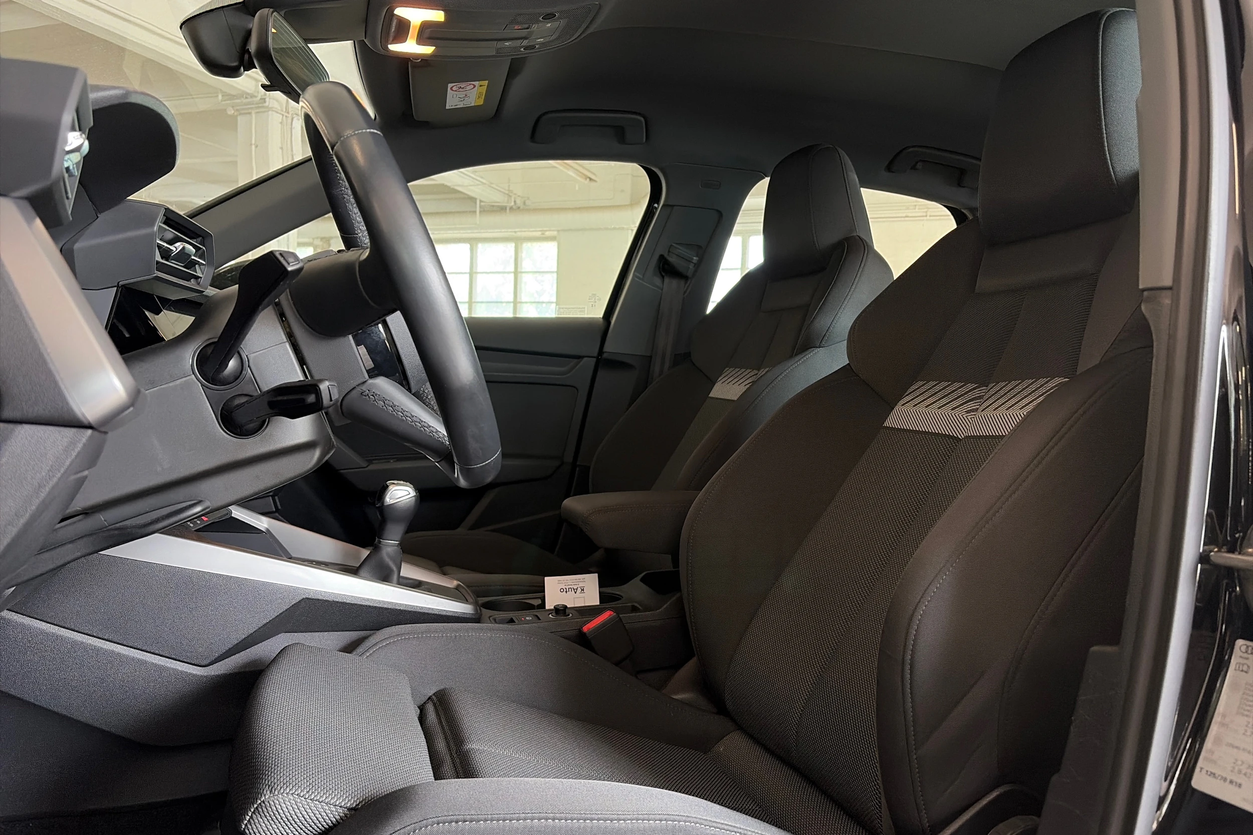 musta Audi A3 2023 kuva 4.