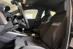musta Audi A3 2023 kuva 4.