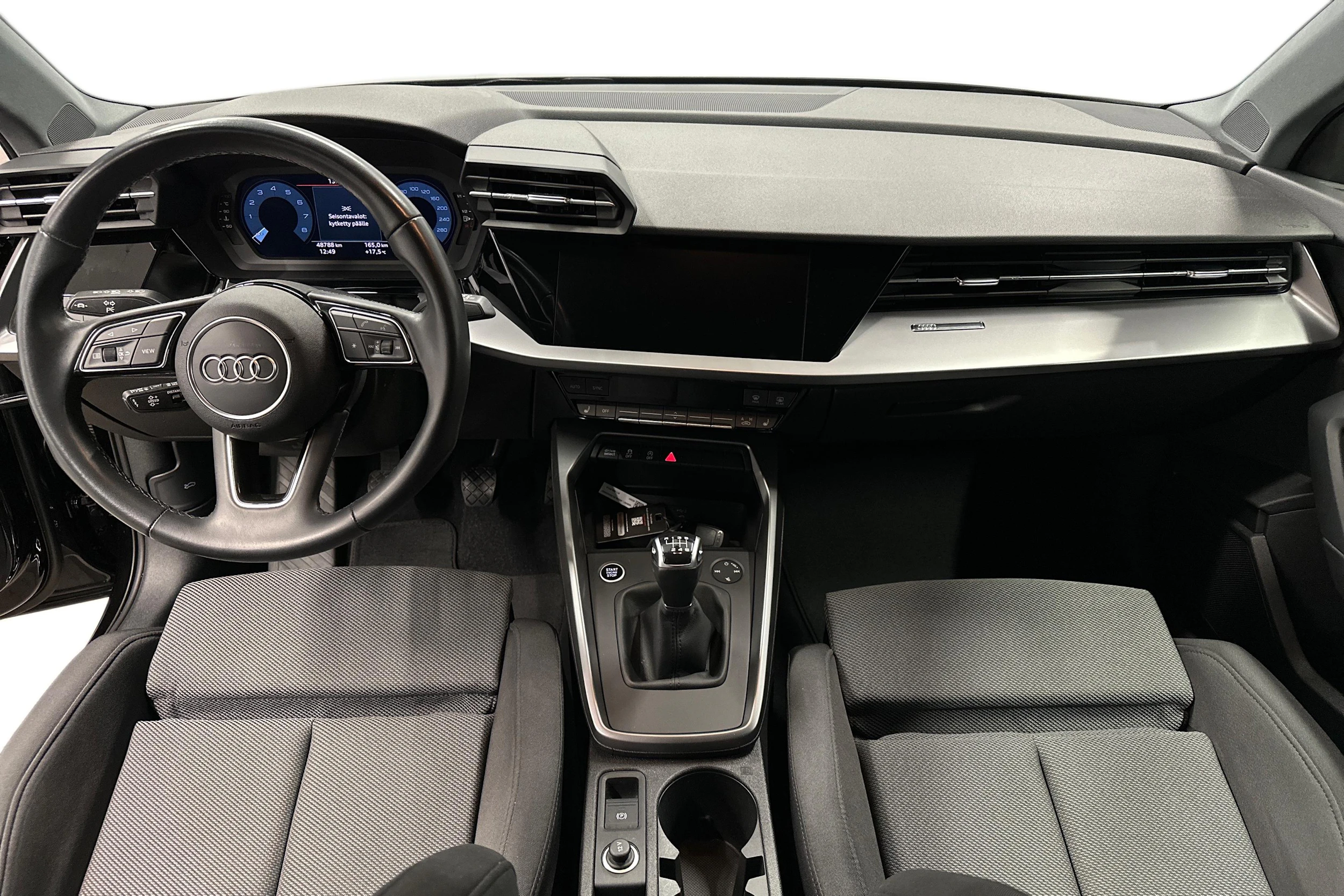 musta Audi A3 2023 kuva 7.