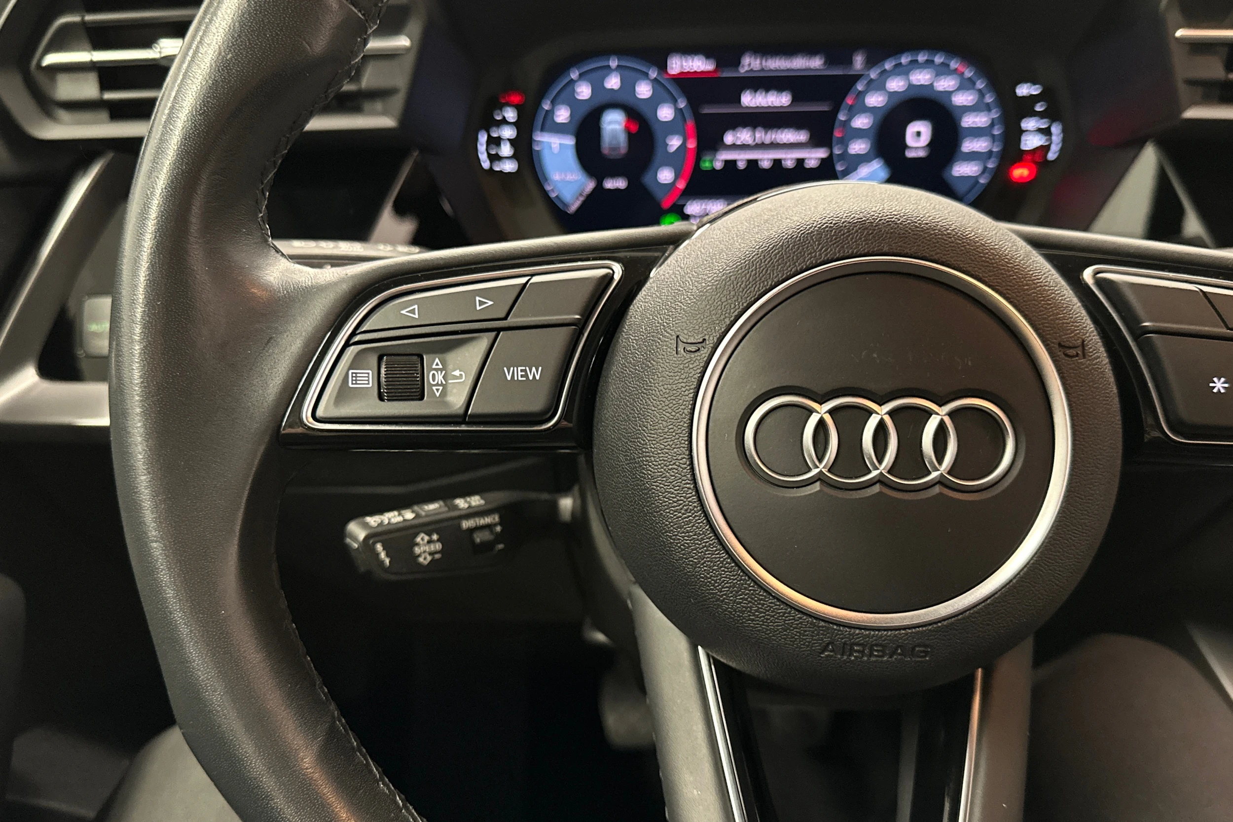 musta Audi A3 2023 kuva 11.