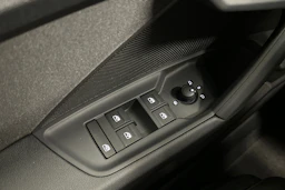 musta Audi A3 2023 kuva 15.