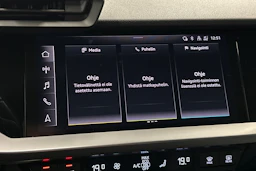 musta Audi A3 2023 kuva 16.