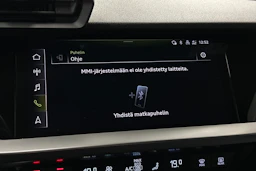 musta Audi A3 2023 kuva 21.
