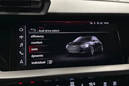 musta Audi A3 2023 kuva 24.