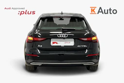 musta Audi A3 2023 kuva 3.