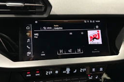 musta Audi A3 2023 kuva 23.