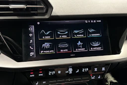 musta Audi A3 2023 kuva 27.
