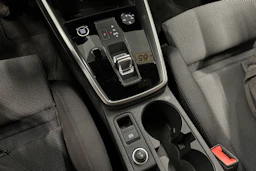 musta Audi A3 2023 kuva 30.