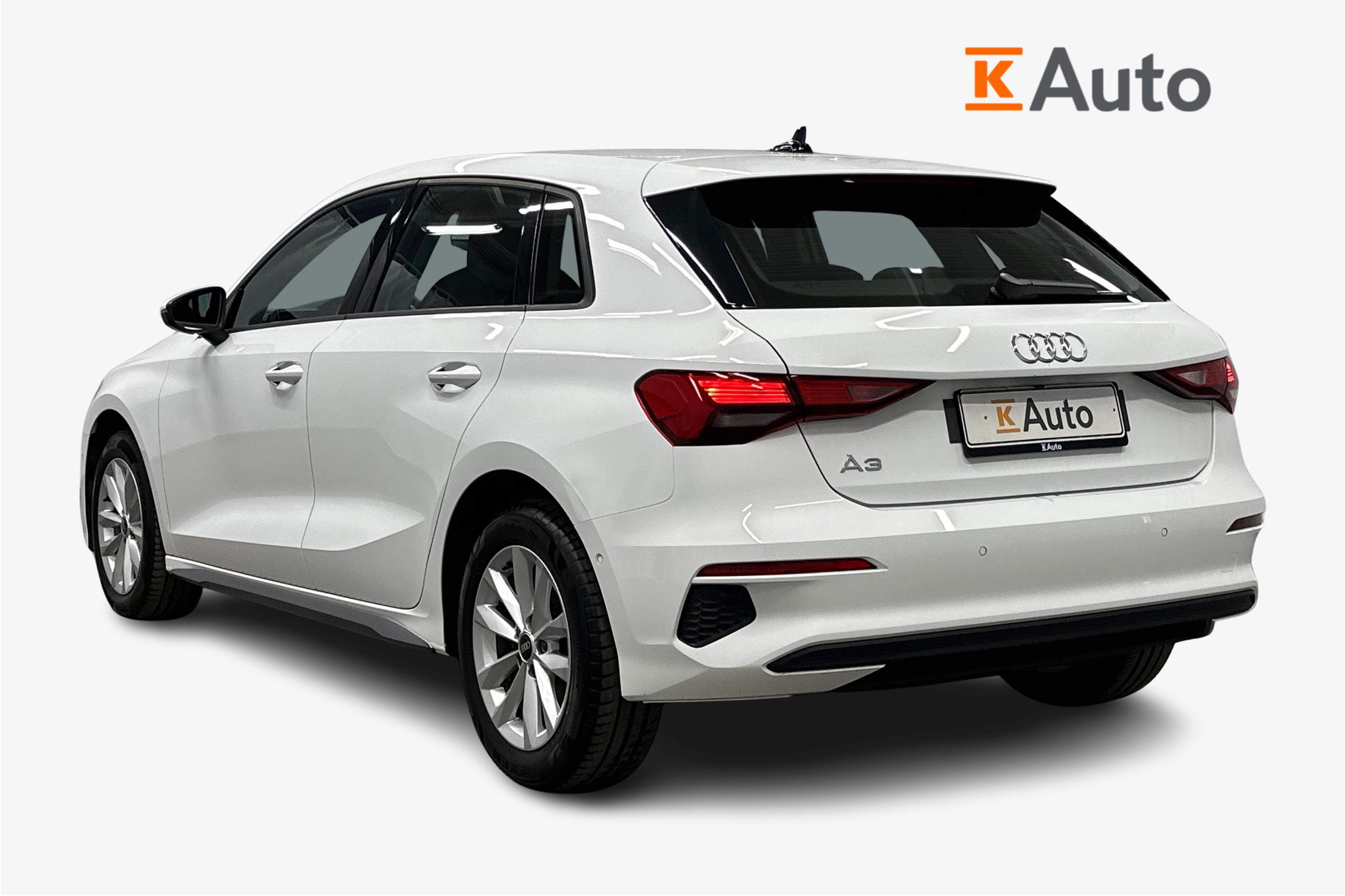 Audi A3 2023, kuva 2/32