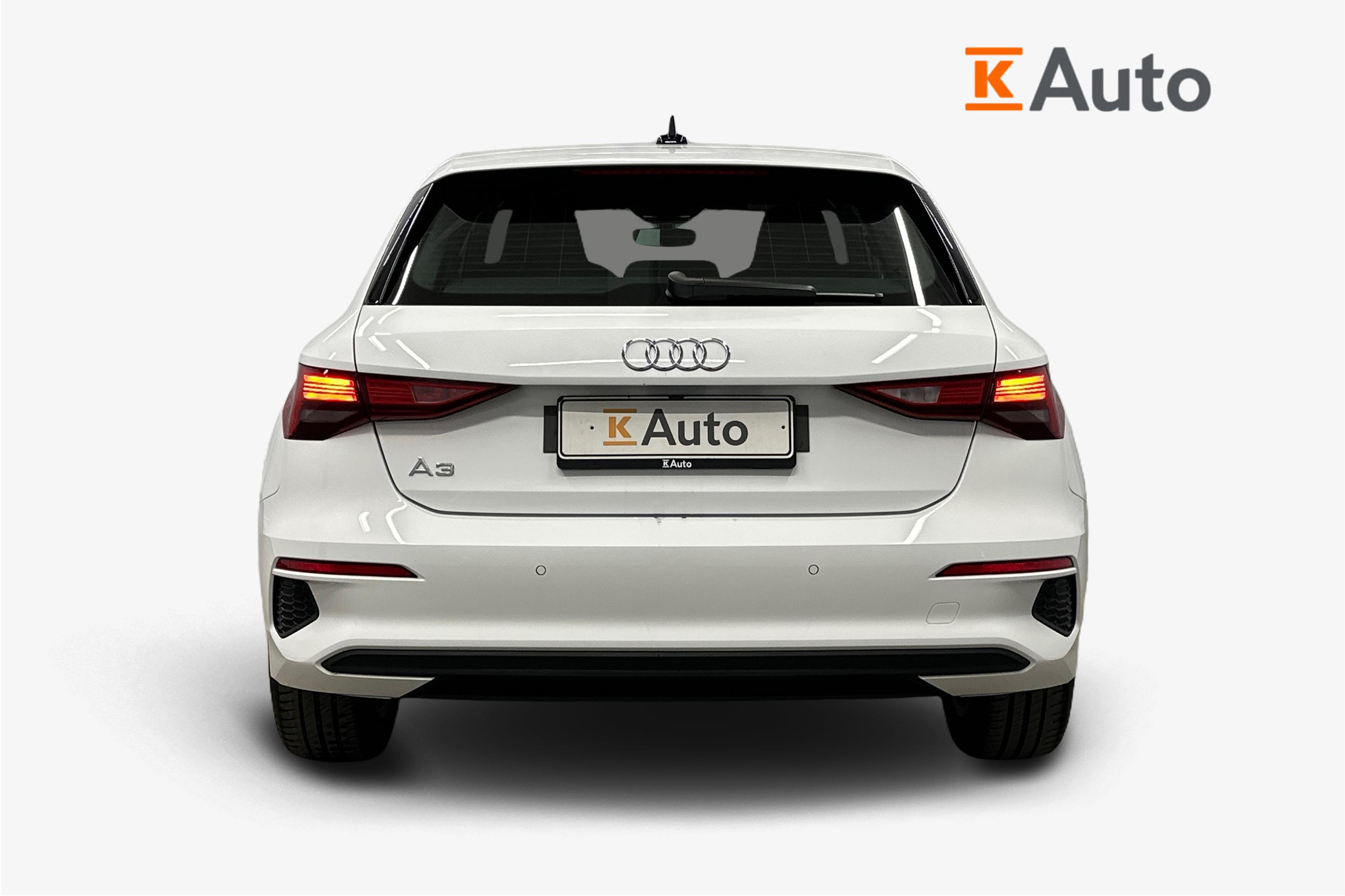 Audi A3 2023, kuva 3/32
