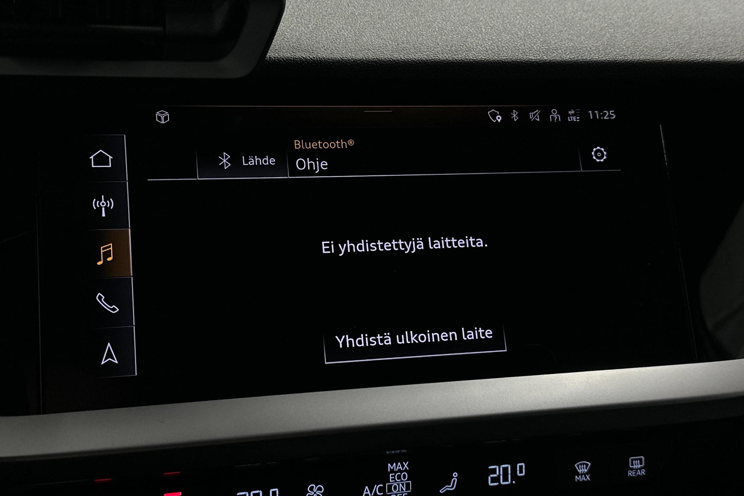 valkoinen Audi A3 2023 kuva 19.