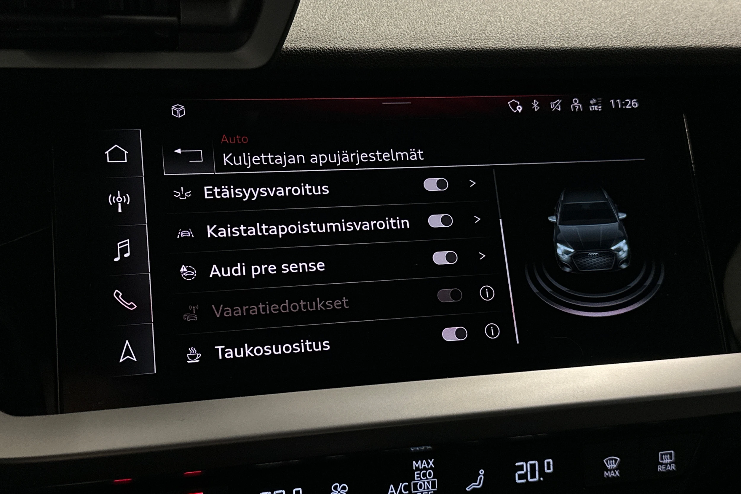 valkoinen Audi A3 2023 kuva 25.
