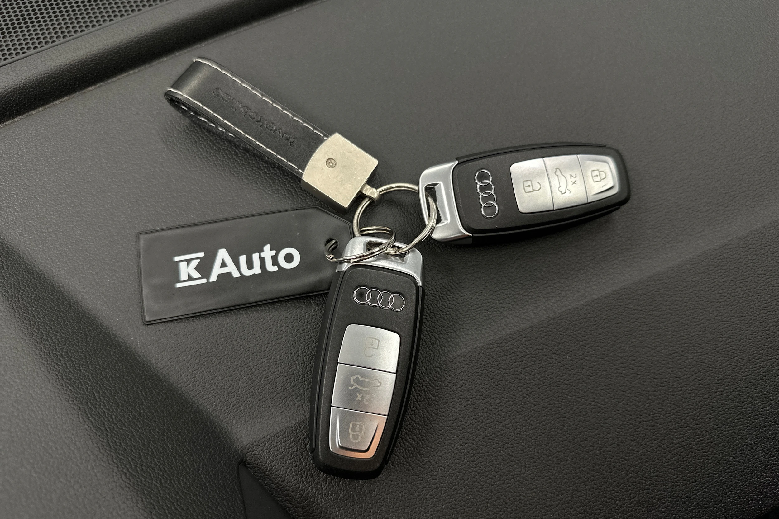 valkoinen Audi A3 2023 kuva 32.