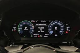 valkoinen Audi A3 2023 kuva 22.