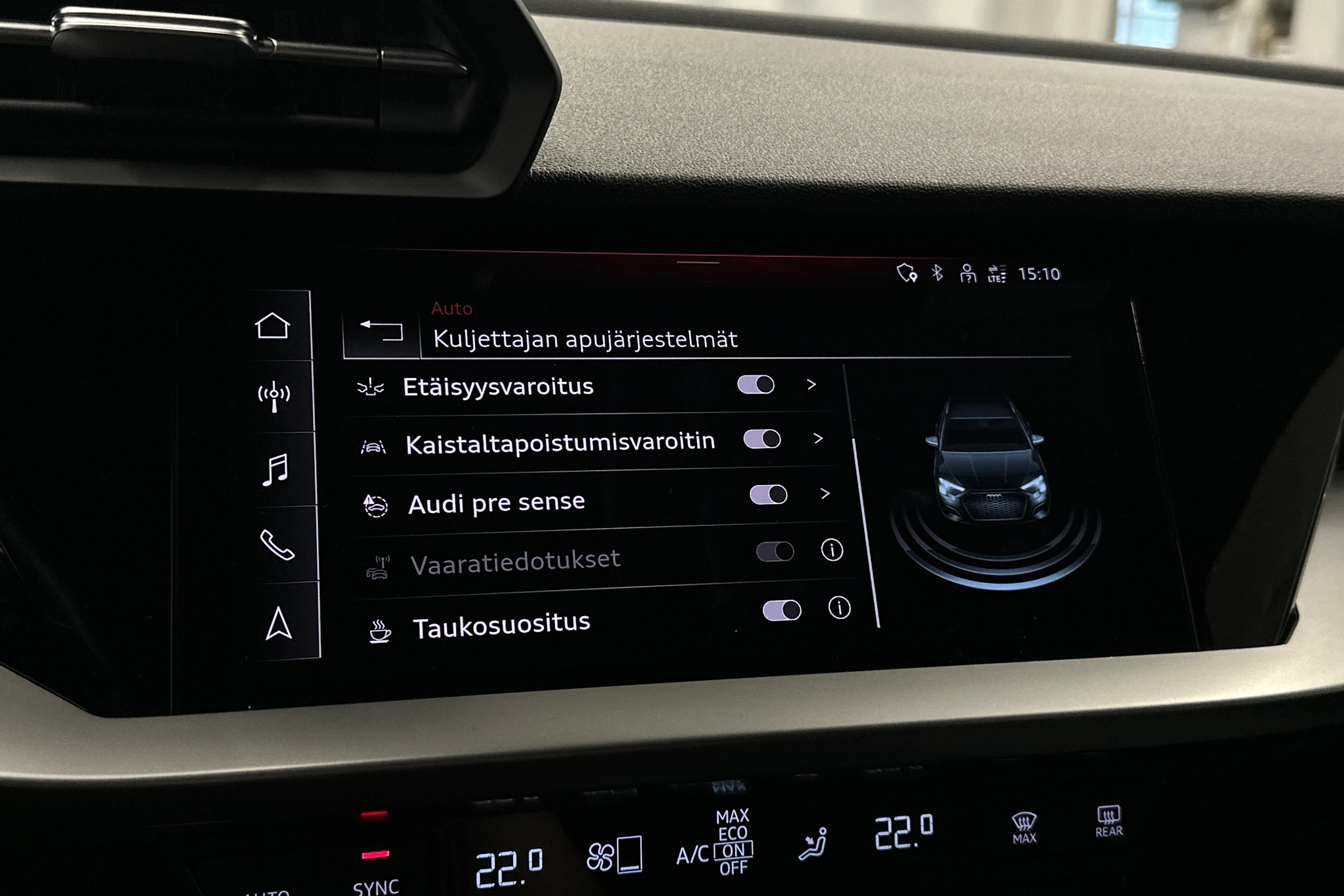 valkoinen Audi A3 2023 kuva 25.