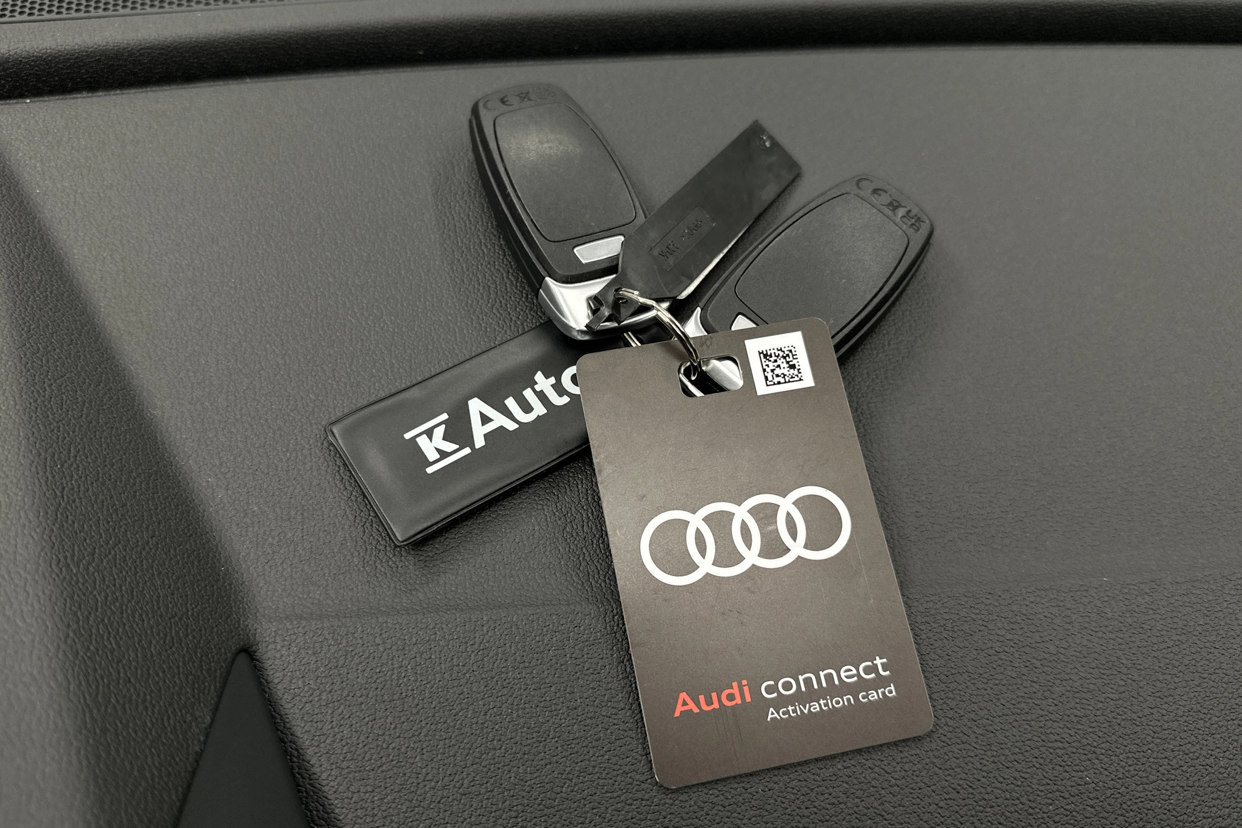 valkoinen Audi A3 2023 kuva 35.