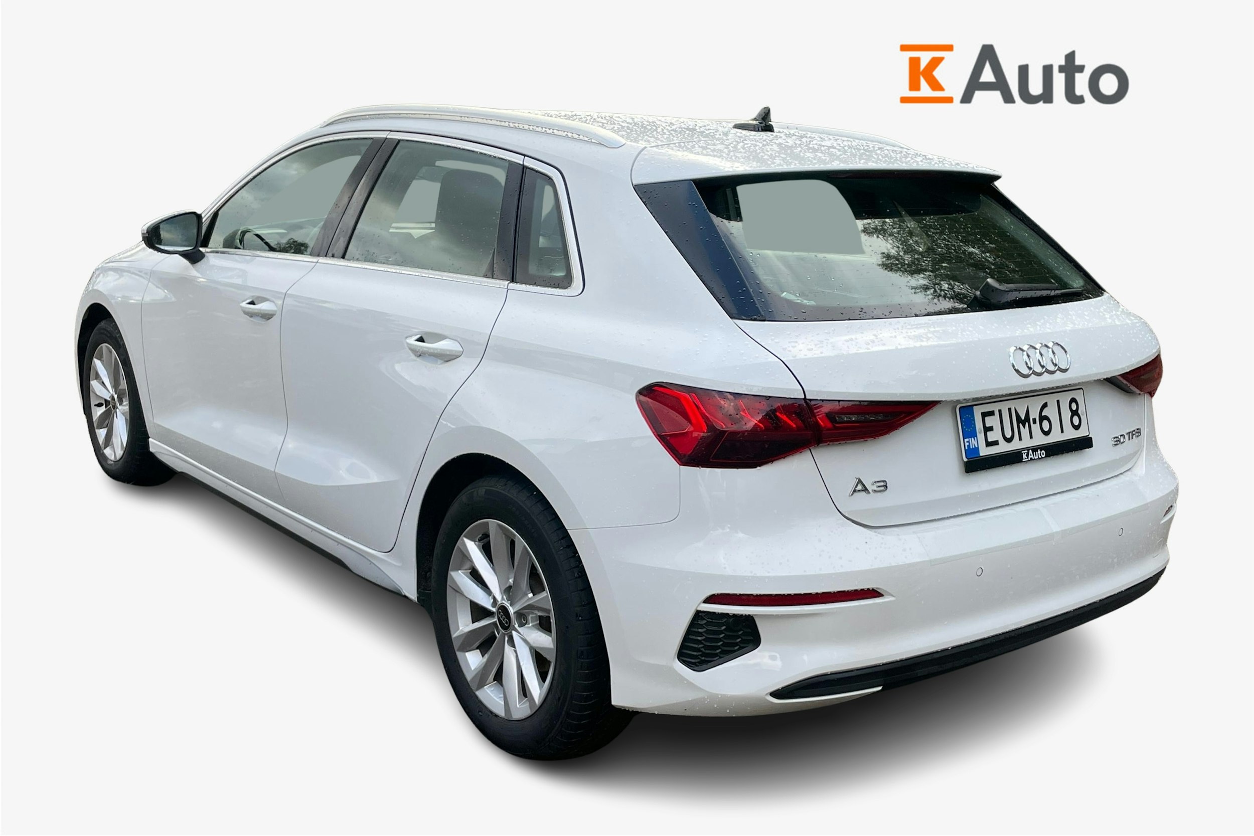valkoinen Audi A3 2023 kuva 2.