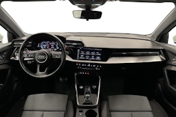 valkoinen Audi A3 2023 kuva 9.