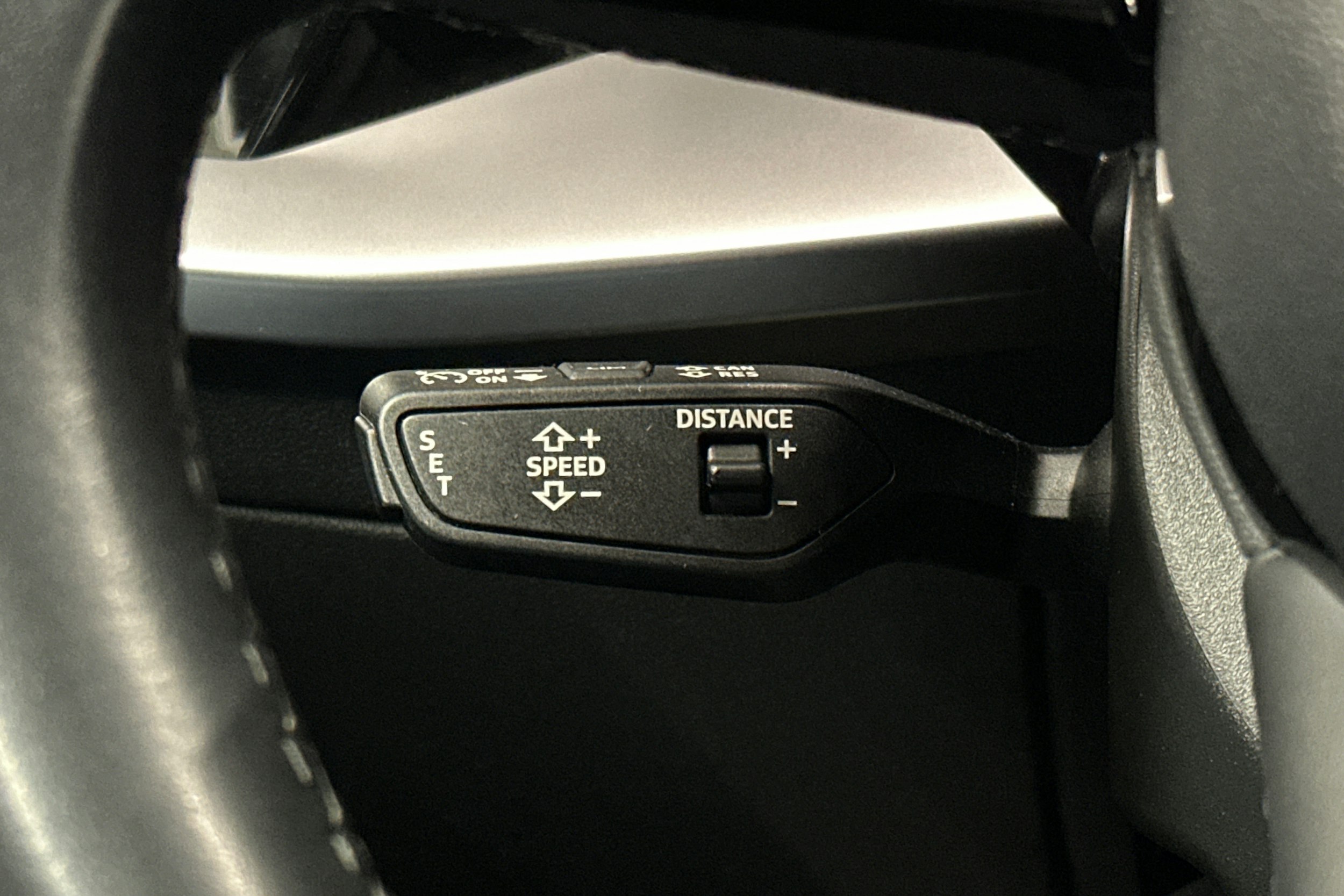 valkoinen Audi A3 2023 kuva 19.