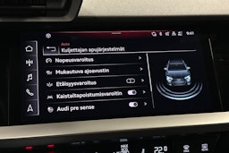 valkoinen Audi A3 2023 kuva 22.