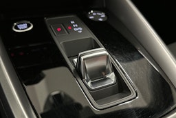 valkoinen Audi A3 2023 kuva 25.