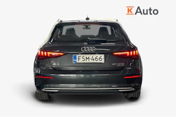 Harmaa Audi A3 2023 kuva 4.