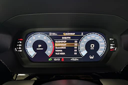 Harmaa Audi A3 2023 kuva 16.