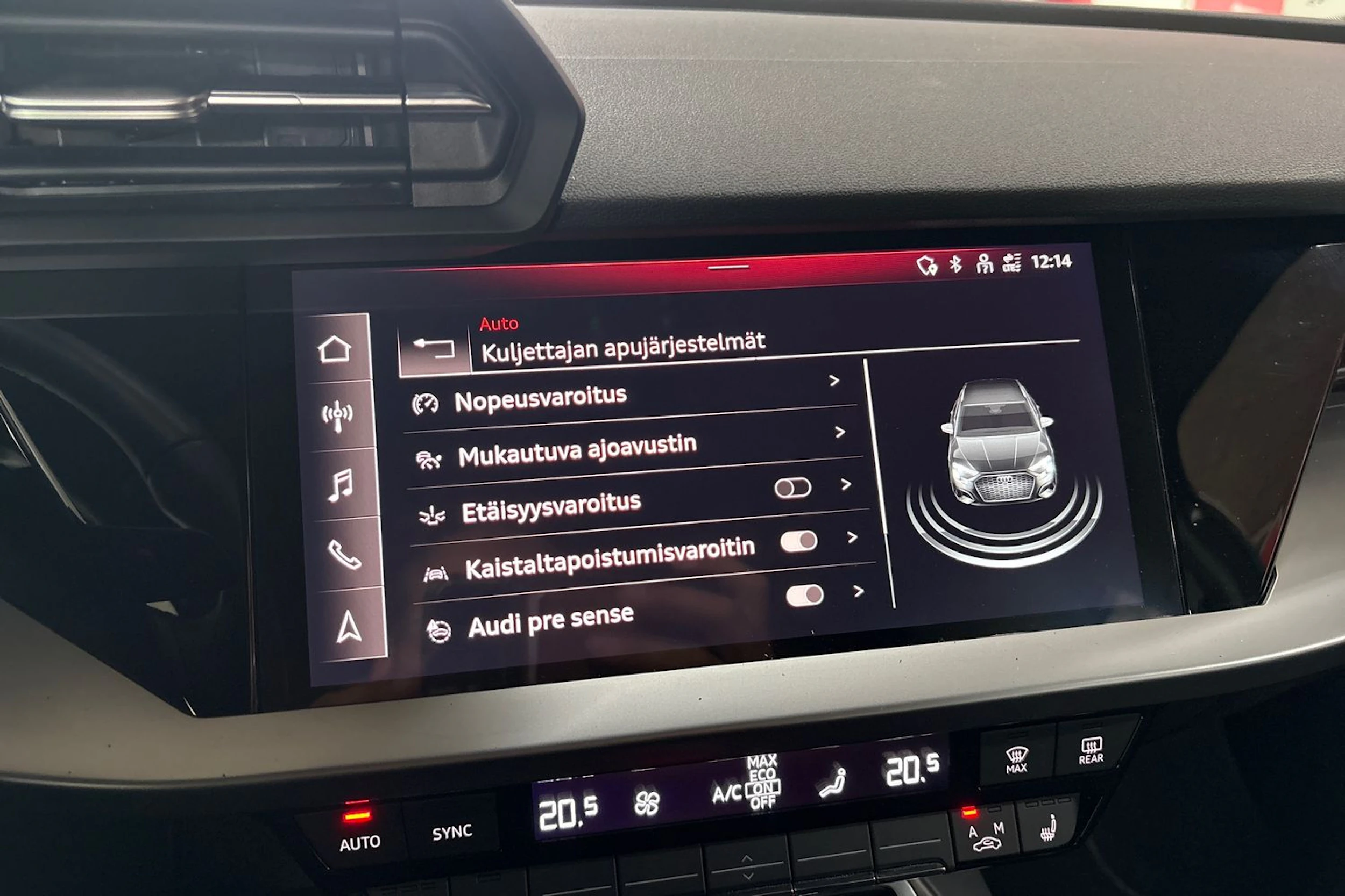 Harmaa Audi A3 2023 kuva 21.