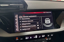Harmaa Audi A3 2023 kuva 21.